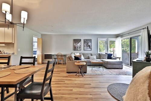 Family friendly Condo on Okemo Shuttle Route just minutes from Okemo