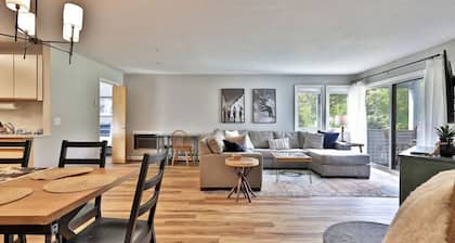 Family friendly Condo on Okemo Shuttle Route just minutes from Okemo
