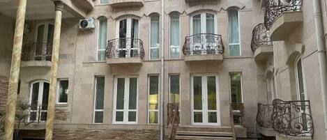 Fachada da propriedade