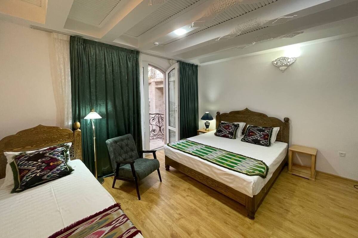 1 bedroom, desk, soundproofing, iron/ironing board