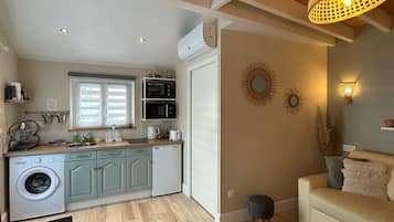 Superior House, Courtyard View | Private kitchen | Highchair