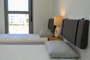 2 bedrooms, iron/ironing board, travel crib, free WiFi