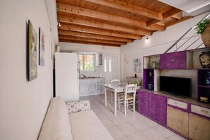 Standard House, 1 Bedroom, 2 Bathrooms, Mountainside (Evgenias House Ancient Olympia) | Living area | Flat-screen TV - Evgenias House Ancient Olympia (Archaia Olympia)