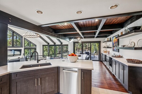 Fridge, microwave, oven, stovetop - Experience luxury at the Summit Solitude Estate, surrounded by stunning wooded views. (Breckenridge)