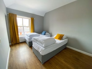 Free WiFi, bed sheets - Leevin Hostel Mountjoy (Dublin)