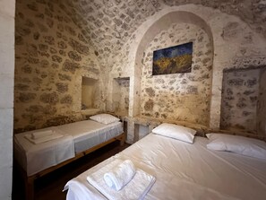 Design Room, 1 Bedroom | 5 bedrooms, premium bedding, Select Comfort beds, desk - Petra Hotel & Coffee House (Sanliurfa)