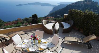 Stunning Penthouse with panoramic views of Eze Village and the French Riviera