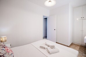 2 室のベッドルーム、WiFi、ベッドシーツ