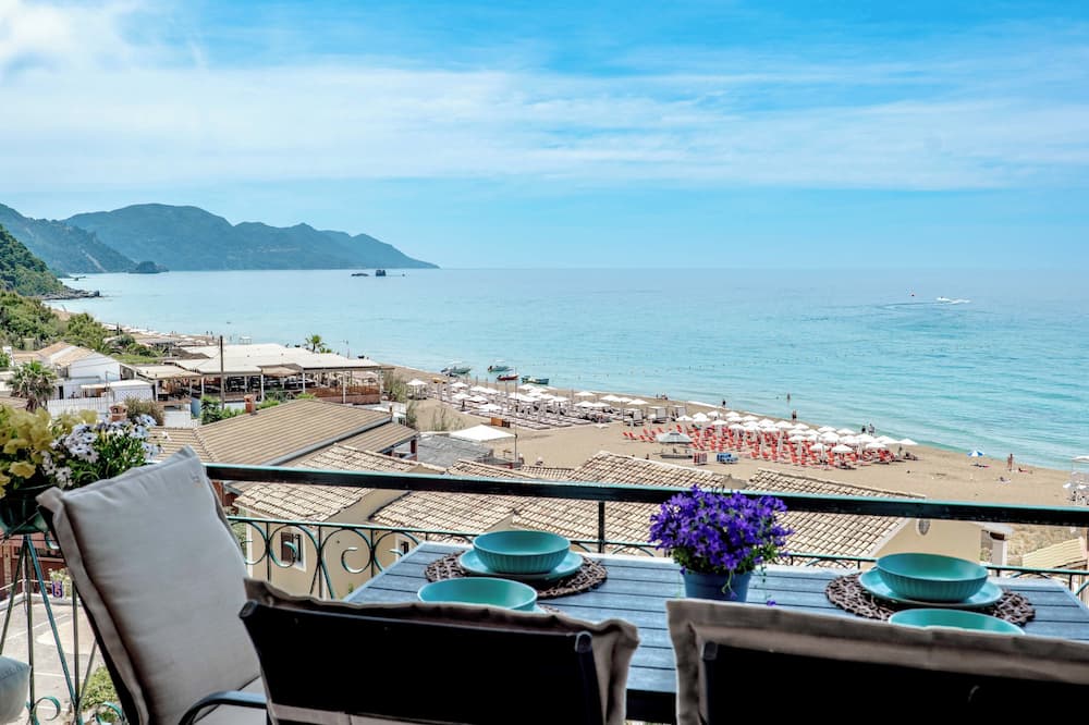 Corfu Glyfada Menigos Resort no01