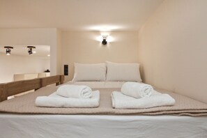 Studio | Bügeleisen/Bügelbrett