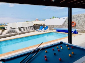 Pool - Villa Neptuno with private pool, sea view, Smart-TV & free Wifi (Playa Blanca)