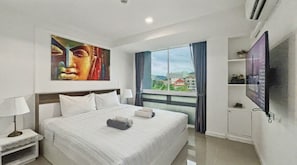 2 bedrooms, iron/ironing board, Internet, bed sheets