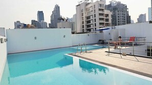 Pool - Short-Term Rental Allowed - 3B Downtown Bangkok Serviced Apartment (Krung Thep Maha Nakhon)