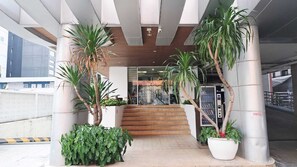 Property grounds - Short-Term Rental Allowed - 3B Downtown Bangkok Serviced Apartment (Krung Thep Maha Nakhon)