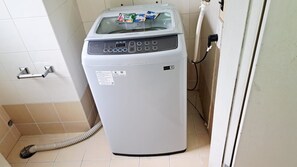 Interior - 3B 2 Bedrooms Downtown Serviced Apartment with shared Pool (Krung Thep Maha Nakhon)