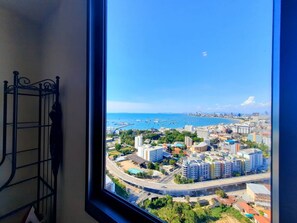 Interior - 3008 - 1 Bedroom Seaview Apartment, Unixx Pattaya (Muang Pattaya)