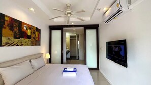 2 bedrooms, iron/ironing board, WiFi, bed sheets - 6-19 - 2 Bdr Condo with Balcony and shared Pool (Tambon Patong)