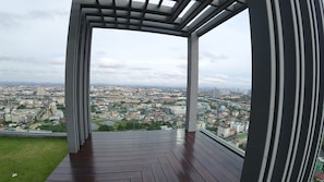 Terrace/patio - 3337 - Downtown Studio Apartment, Unixx Pattaya (Muang Pattaya)