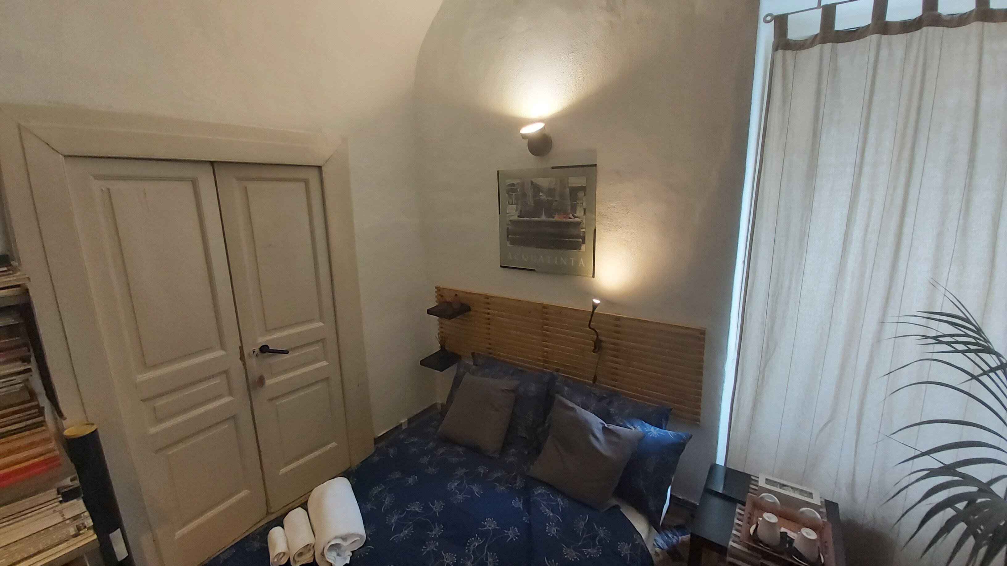 1 chambre, fer et planche à repasser, accès Internet, draps fournis