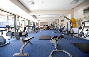 Fitness facility - Luxury Two Bedroom Apartment (Cape Town)