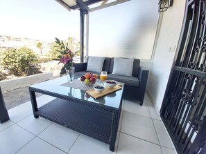 Terrace/patio - Central Apartment With Sea Views (Mogán)