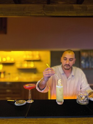 Bar (in der Unterkunft)