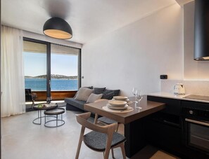 Seannamon 2 | Living area | Flat-screen TV - Seannamon suites (Agios Nikolaos)