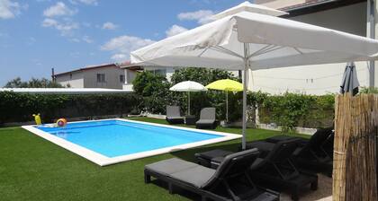 Ilsad Apartments - Apartment mit Pool 80 Meter vom Meer entfernt - Tolle Lage