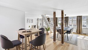 Uklassifisert bilde, 4 av 29, knapp