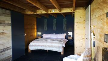 1 chambre, fer et planche Ă repasser, Wi-Fi, draps fournis