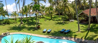 VILLA WELIGAMA
"Your seaside home"