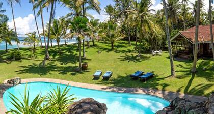 VILLA WELIGAMA
"Your seaside home"