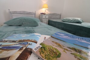 2 quartos, ferros/tábuas de passar roupa, Wi-Fi, roupa de cama