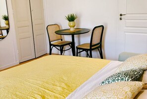 Strykejern/-brett, reiseseng for barn, wi-fi (inkludert) og sengetøy