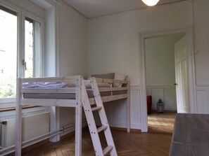3 Schlafzimmer, Bügeleisen/Bügelbrett, Internetzugang, Bettwäsche