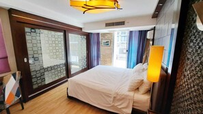 2 bedrooms, iron/ironing board, WiFi, bed sheets - Short-Term Rental Allowed - 2C Downtown Bkk Serviced Apartment (Krung Thep Maha Nakhon)