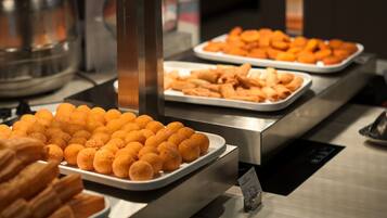 Daily buffet breakfast for a fee