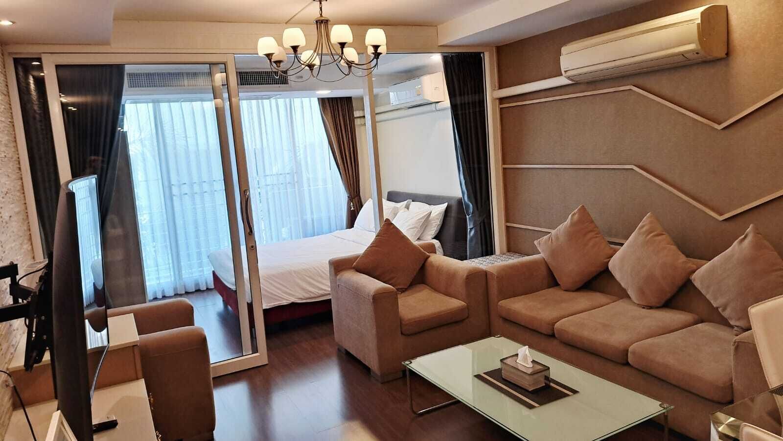 3 室のベッドルーム、アイロン / アイロン台、インターネット、ベッドシーツ