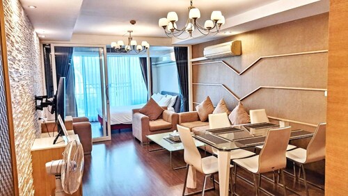 Short-Term Rental Allowed - 4D Downtown Bkk Serviced Apartment