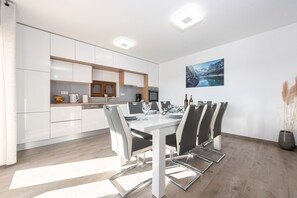 Dining - Villa Paula (Stankovci)