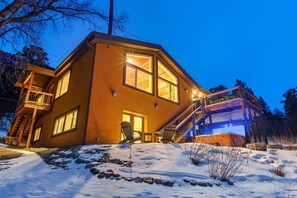 Exterior - Green Mt. Getaway / Hot Tub, Game Room, & Fire Pit (Cascade-Chipita Park)