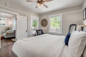 3 bedrooms, desk, iron/ironing board, WiFi