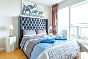 2 bedrooms, iron/ironing board, Internet, bed sheets