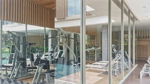 Fitness facility - S39- 1 Bedroom Downtown Apt with Balcony and Pool (Krung Thep Maha Nakhon)