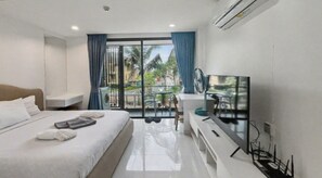 1 habitación, tabla de planchar con plancha, wifi y ropa de cama 