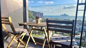 Outdoor dining - BO502 - 1 Bedroom Serviced Apartment With Sea View Ao Nang Beach (Tambon Ao Nang)