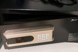 Interior - 403C - 1 Bedroom Condo with Pool, Jomtien Beach (Muang Pattaya)