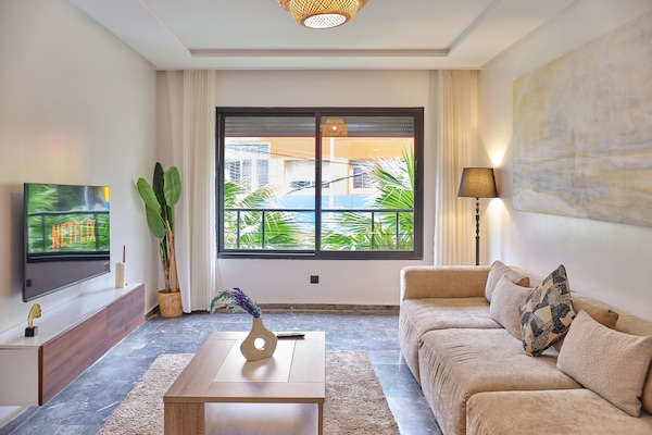 Standard Apartment, 2 Bedrooms | Living area | 105-cm Smart TV with digital channels, Netflix, first-run movies