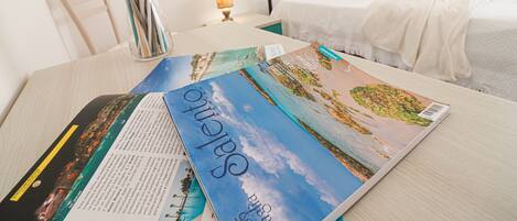 4 bedrooms, iron/ironing board, Internet, bed sheets