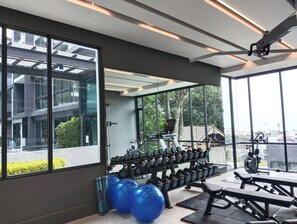 Fitness facility - BO504 - 1 Bedroom Serviced Apartment with Bathtub at Ao Nang Beach (Tambon Ao Nang)